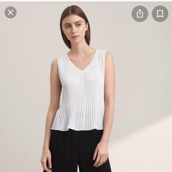 Aritzia Tank - Picture 2 of 9